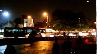 Delhi's commuters' evening life