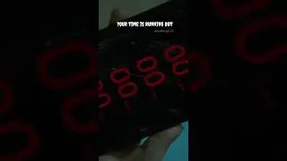 Would u trust an app that knows your death time📱☠️ #horrormovie #countdown #death #cursed