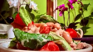 Салат из томатов, фасоли пинто и кисло-сладкой заправки из кешью ～ Дубль 3