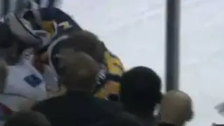Brandon Prust vs Adam Mair Nov 13, 2009