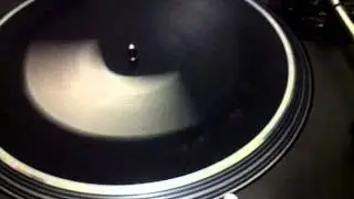 Technics 1200 1210 MK2 Out Of Control Platter Spinning Way Too Fast! Out-Of- Control!