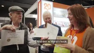Tom Robb, Chair of the Extensive Reading Foundation, presents in-person awards at Iatefl 2025