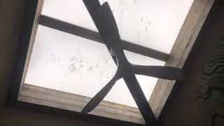 Oxygen? Ceiling fan at a Seafood restaurant￼