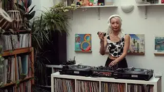 Saucy Lady Loves To Boogie (Funk | Latin | Soul) Vinyl DJ Mix