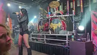 Hairbanger's Ball  - Clare Crush  / Heartbreaker 💔 @ Tailgaters,  Bolingbrook IL 12.27.25 
