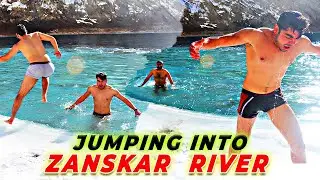 CHADAR TREKK 2020 // JUMPING INTO ZANSKAR RIVER// MOST CRAZY ADVENTURE// / HOW TO BEAT HYPOTHERMIA