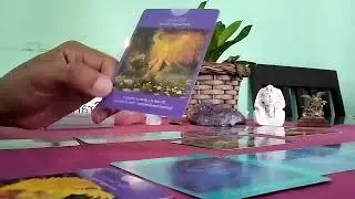 ♓ PEIXES (ANO NOVO ASTROL&Oacute;GICO) - Mudar de rota e transformar...🗼💃