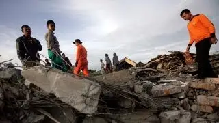 Sumatra, Indonesia rocked by earthquake