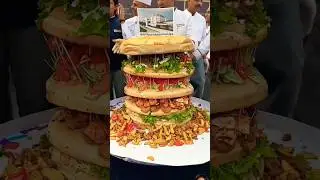 #food #bigburger #burger #cake #foodie #streetfood #biryani #ashortaday #facts #pusha #वीडियो_अच