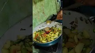 #bollywood #indiancuisine #recipe border film movie gane 26 January ke gane aloo baingan tamatar mat