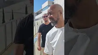UNIF&Uacute;T ESPA&Ntilde;A - Jaouad Zairi and Eddie Newton visiting our sporting facilties