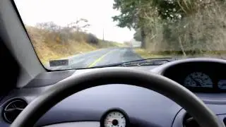 Regularne recenzje samochod&oacute;w: Toyota Echo z 2002 r.