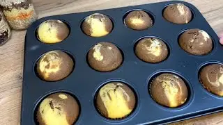 За МИНУТЫ к ЧАЮ! САМЫЙ ПРОСТОЙ РЕЦЕПТ МАФФИНЫ! Вкуснее, ЧЕМ в МАГАЗИНЕ! Выпечка. Тает во Рту!