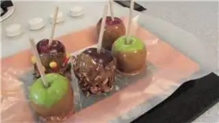 Halloween Treats - Scarily Scrumptious : Caramel Apples for Halloween