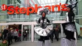 The Gorgeous Girls - Stilt Walking Characters | North East Lincolnshire |Yorkshire & The Humber