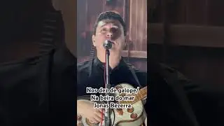 Jonas Bezerra e Z&eacute; Viola cantam um galope na beira do mar.