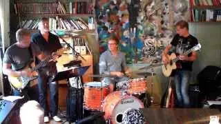 Ari Klem & The Flakes