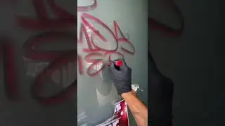 Bamos tag firma con cera de dos colores Bit Royalz,negra y roja,guapisima. #graffitis