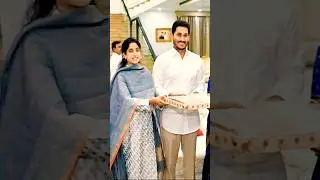 💕EX CHIEFMINISTER YS JAGAN MOHAN REDDY💕YS BHARATHI💕 #TRENDINGSHOTS #VIRALSHOTS #YOUTUBE #YS #VIRAL
