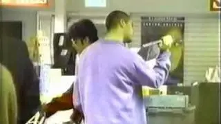 Michael Jackson Shopping in LA (1996)