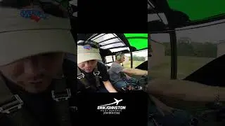 Запуск двигателя B-25 и руление в музее Mid America Flight Museum