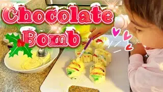 I make a Christmas chocolate bombs