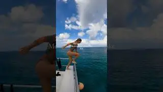 #surfaceinterval #boat #boatdiving #scubadiving #caribbean #ocean #travel #diver #diving #tropics
