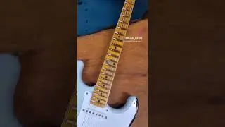 Aged Daphne Blue over 2-Sunburst 54 Strat! Check out this fabulous fender custom shop strat! 🔥🔥🔥