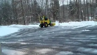 John Deere 400 - Driveway Snow Plowing Part 3
