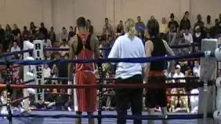 2010 NC GOLDEN GLOVES RAYMOND BRADLY SEMI FINALS FIGHT AND THE WINNER IS.MOD