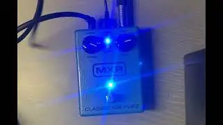 MXR Classic 108 Fuzz - Demo