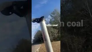 1986 Ford F-250 6.9 idi diesel rolling coal out the bed stack, turned up 2 flats