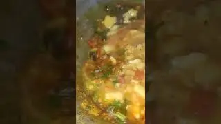 Aloo tamatar ki sabji #shorts #Geeta recipes #vegan #food #cooking #recipe