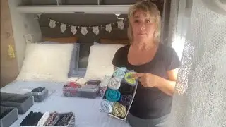 #Vlog-02 Kleding inpakken in de caravan