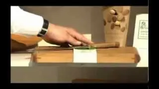 bambu owner, Jeff Delkin presents several of the company's best selling bamboo cutting boards.