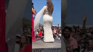 honey rose 🌹 wow 😍 mass entry #shortfeed #model #honeyrose