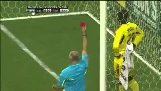 Goalkeeper Bill Hamid gets sent off after brutal tackle