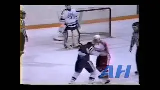 OHL Nov. 22, 1988 Paul SIlva,SSM v Paul DiPietro,SUD Sault Ste. Marie Greyhounds Sudbury Wolves
