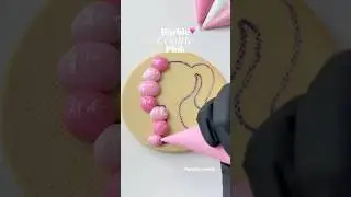 Barbie Cookie 💖 Royal icing recipe link in bio #cookiedecorating #barbie #satisfying #diy #easy