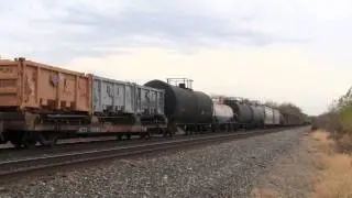CSX Q332 heads east for Willard, OH after getting recrewed east of Greencastle, IN
