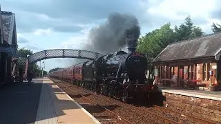LMS 8F 48151 steams through Appleby with The Dalesman Railtour 16/7/19