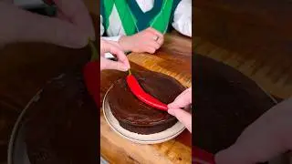 How to make the best CHOCOLATE CAKE for dad?😎❤️🍰| CHEFKOUDY