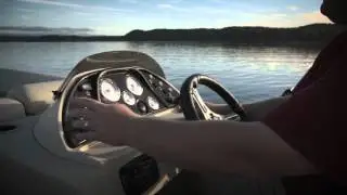 Sunchaser Eclipse 8525 Entertainer