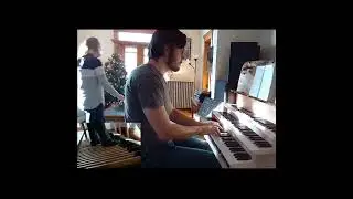 Sing We Now of Christmas on the pipe organ