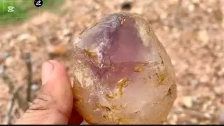 Finds natural gemstone Amethyst crystal agate part 359