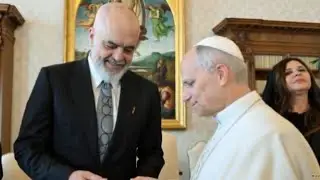 Vizita zyrtare në Vatikan, kryeministri Rama pritet nga Papa Leoni XIV në Pallatin Apostolik