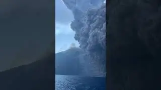 Boaters Get Close Look at Stromboli Island's Volcano Eruption