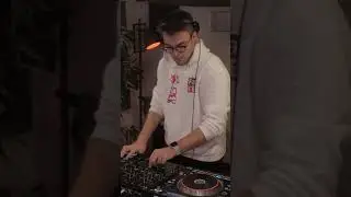 TECH HOUSE MIX Studio Session #djset #dj #techhouse #techhouseset #housemusic  #house #adrianrubio