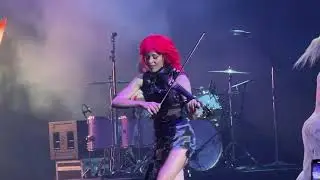 Lindsey Stirling Lose You Now ft Mako