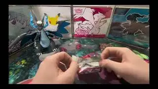 Charizard brought us some luck! Day 13: Christmas Series - Big bro! Mini Tins with a great card!